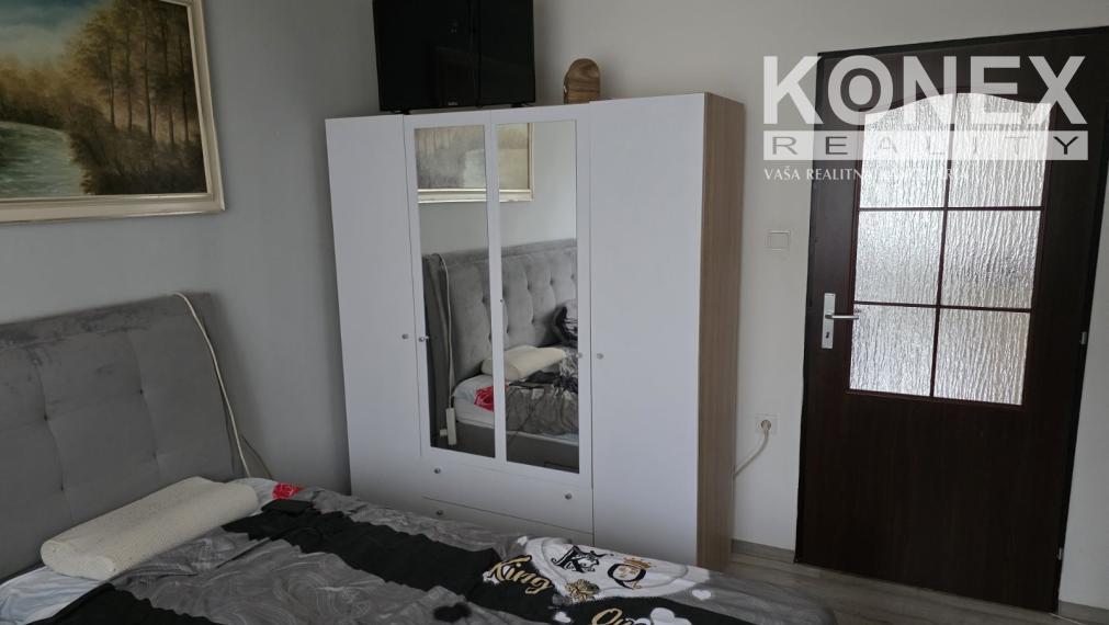 ID-3555 Veľký 2-izbový byt na predaj – Trebišov