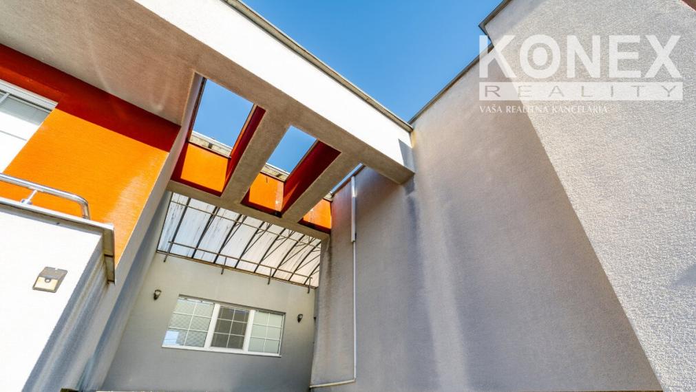 Moderný rodinný dom vo Veľkých Kapušanoch