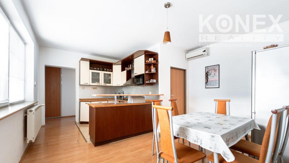 Moderný rodinný dom vo Veľkých Kapušanoch