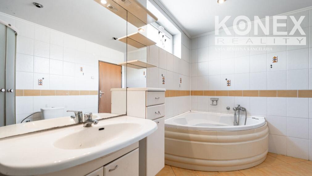 Moderný rodinný dom vo Veľkých Kapušanoch