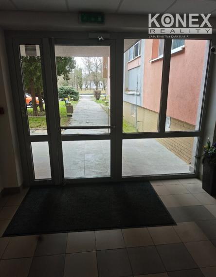 ID-3572 NA PREDAJ 2-izbový byt s balkónom NAD LABORCOM