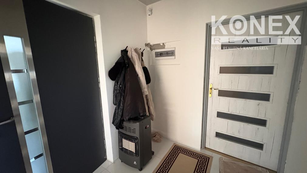 ID-3317 Zrekonštruovaný rodinný dom blízko Sobraniec