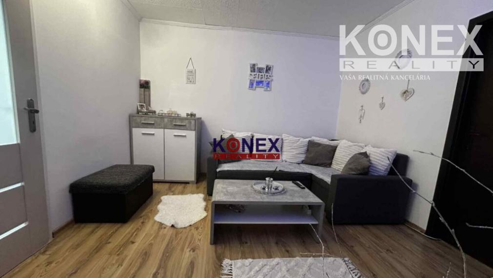 ID-3578 Pekný 3-izbový byt VRANOV NAD TOPĽOU