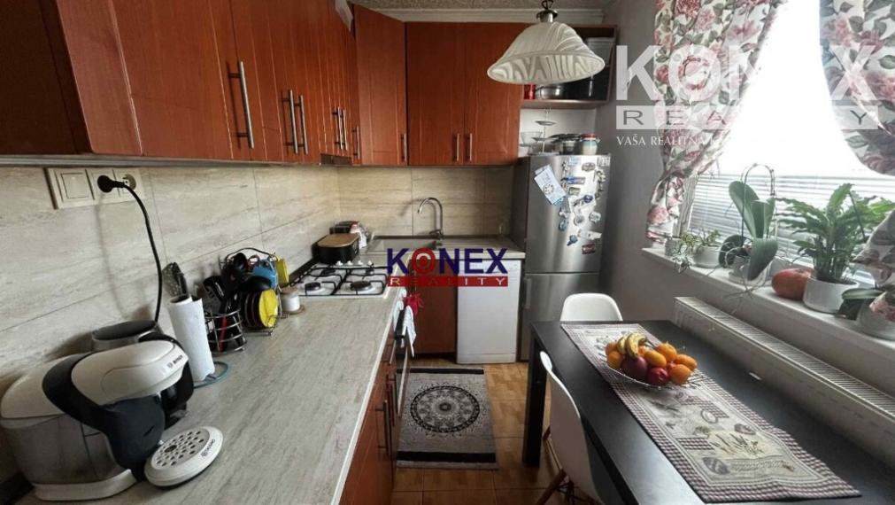 ID-3578 Pekný 3-izbový byt VRANOV NAD TOPĽOU