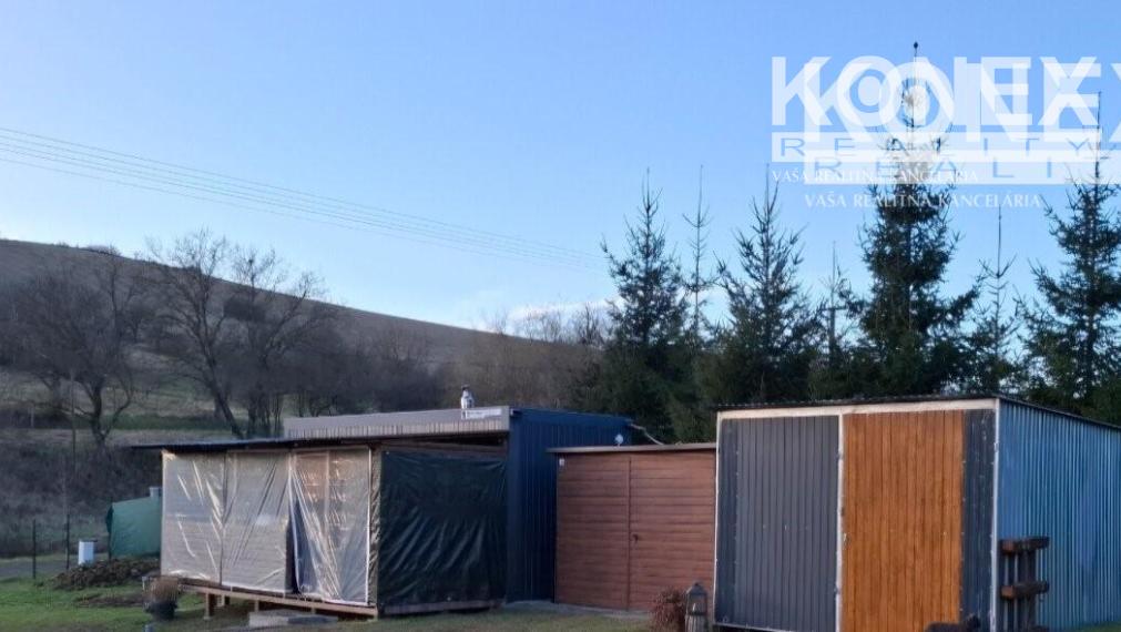 ID-3588 POZEMOK s rozostavanou stavbou PROSAČOV