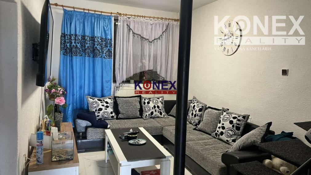 ID-3612 Dva rodinné domy na pozemku – obec Čeľovce