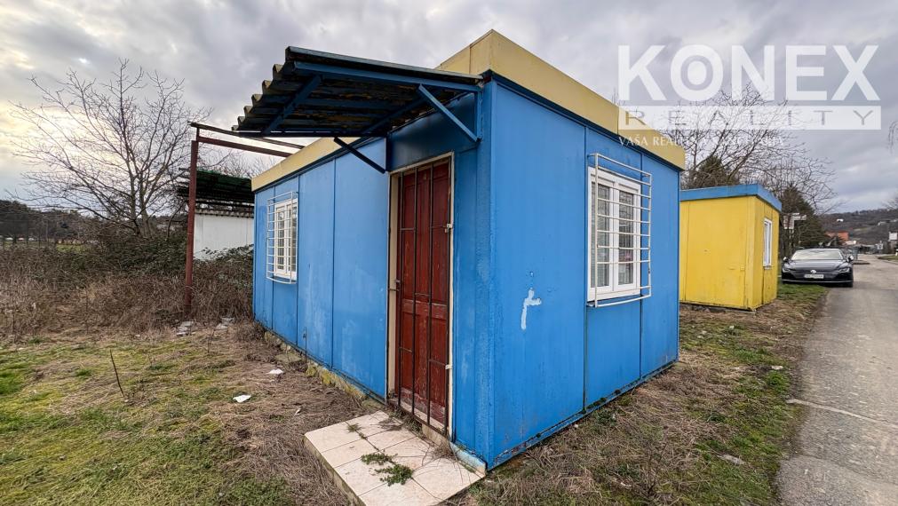 ID-3617 ZAUJÍMAVÁ NOVINIKA - Komplex chatiek - šírava, časť Kaluža