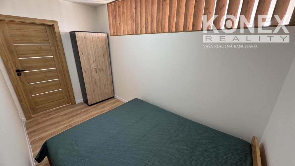 ID-3633 Moderný a zariadený 2-izbový byt na PRENÁJOM – SOBRANCE