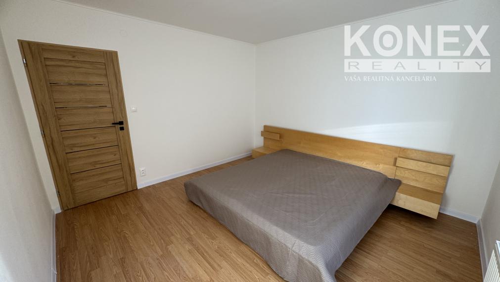 ID-3634 Zariadený 2-izbový byt na PRENÁJOM – SOBRANCE