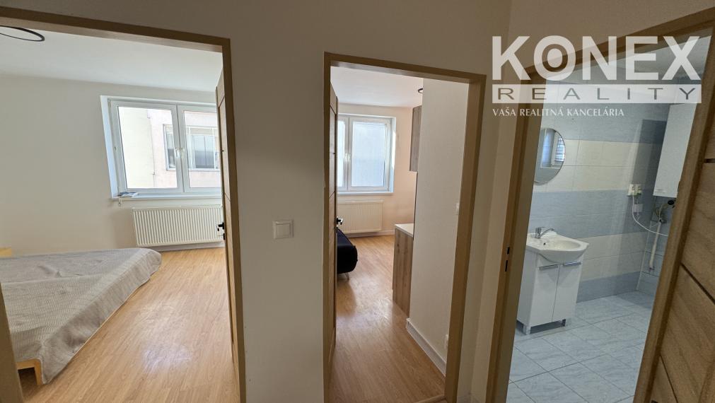 ID-3634 Zariadený 2-izbový byt na PRENÁJOM – SOBRANCE