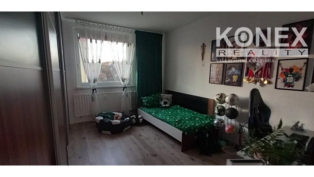 ID-3635 NA PREDAJ – Pekný 3-izbový byt KRÁĽOVSKÝ CHLMEC