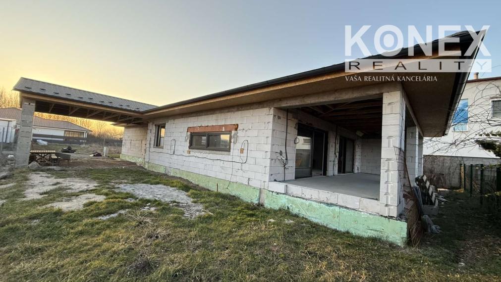 ID-3639 NA PREDAJ! Novostavba rodinného domu v Trebišove