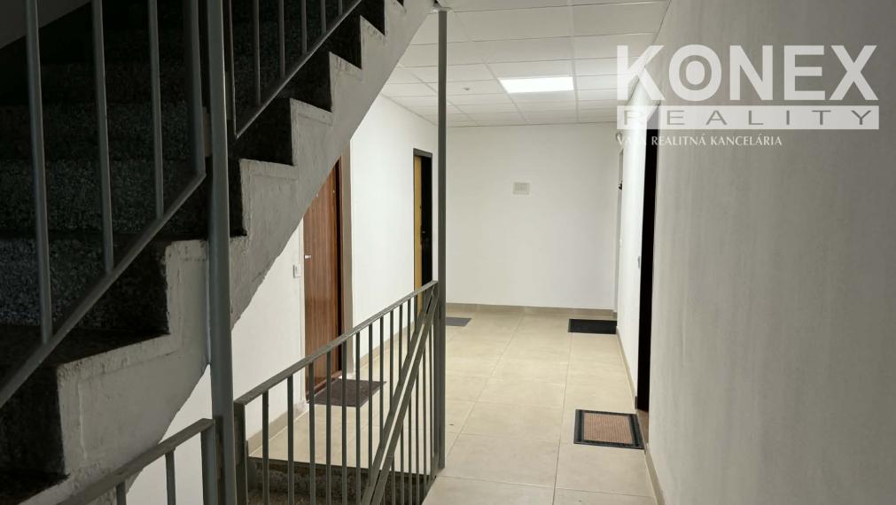 ID-3643 Zrekonštruovaný 4-izbový byt MICHALOVCE – Západ