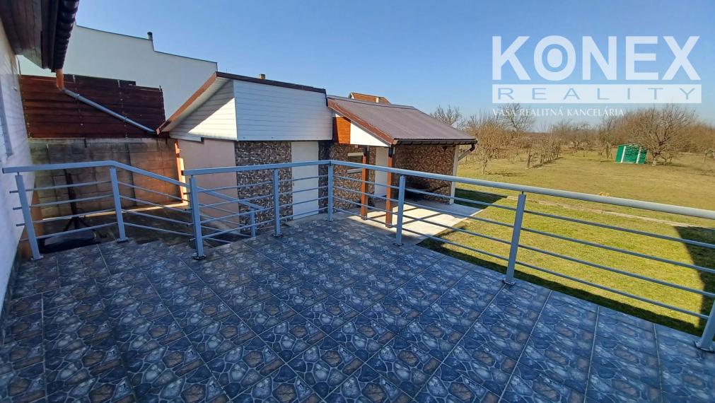 ID-3644 NA PREDAJ – Rodinný dom – SLOVENSKÉ NOVÉ MESTO