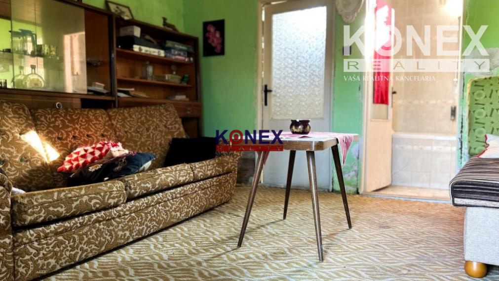 ID-3645 NA PREDAJ –  Rodinný dom SIRNÍK