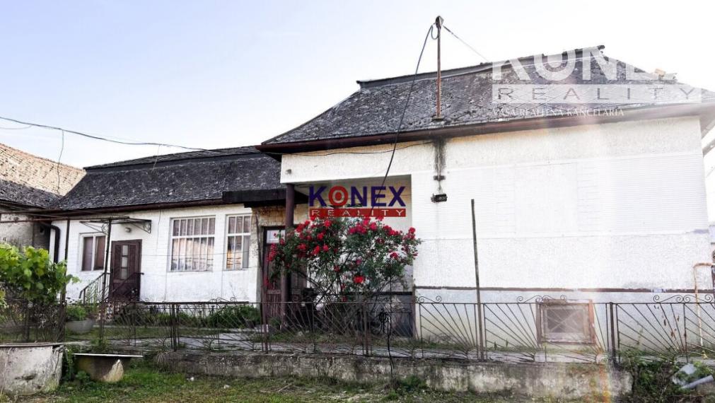 ID-3645 NA PREDAJ –  Rodinný dom SIRNÍK