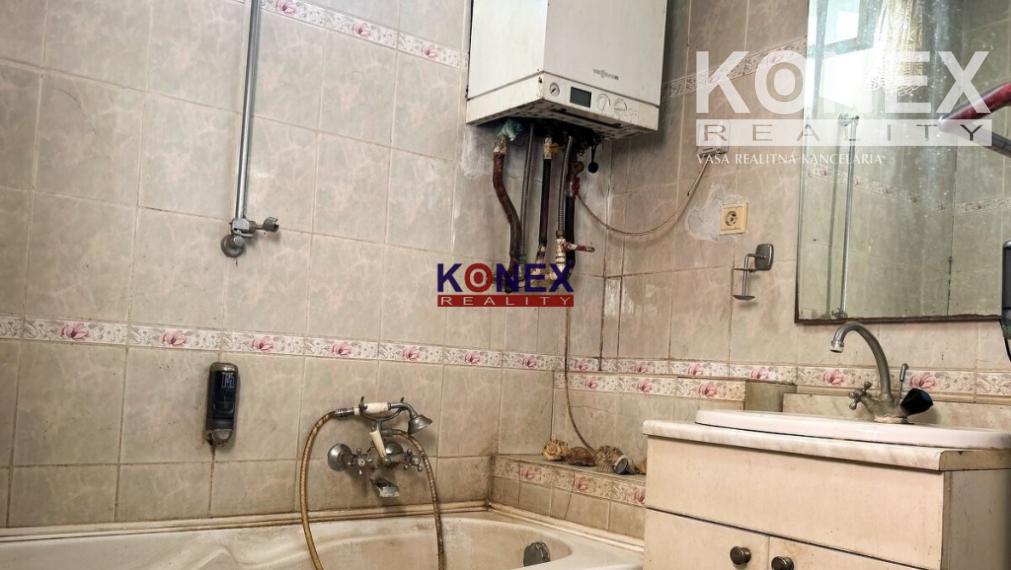 ID-3645 NA PREDAJ –  Rodinný dom SIRNÍK