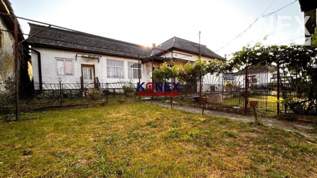 ID-3645 NA PREDAJ –  Rodinný dom SIRNÍK