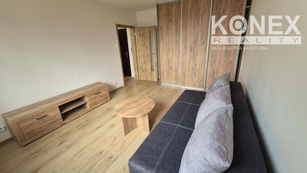 PRENÁJOM Novo-rekonštruovaný 1-izbový byt - Stráňany