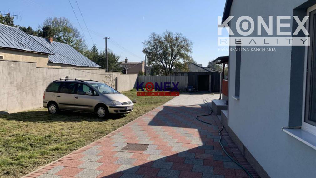 ID-3656 Kompletne zrenovovaný rodinný dom v meste Sečovce