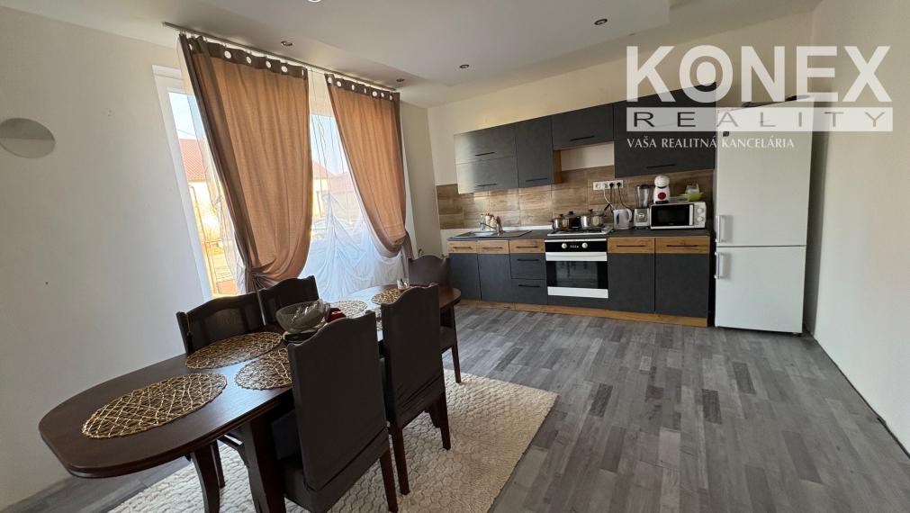 ID-3661 NA PRENÁJOM Poschodový rodinný dom v obci Bracovce