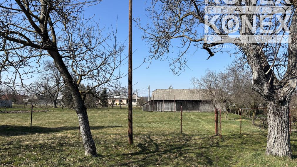 ID-3671 Priestranný stavebný pozemok - HORŇA