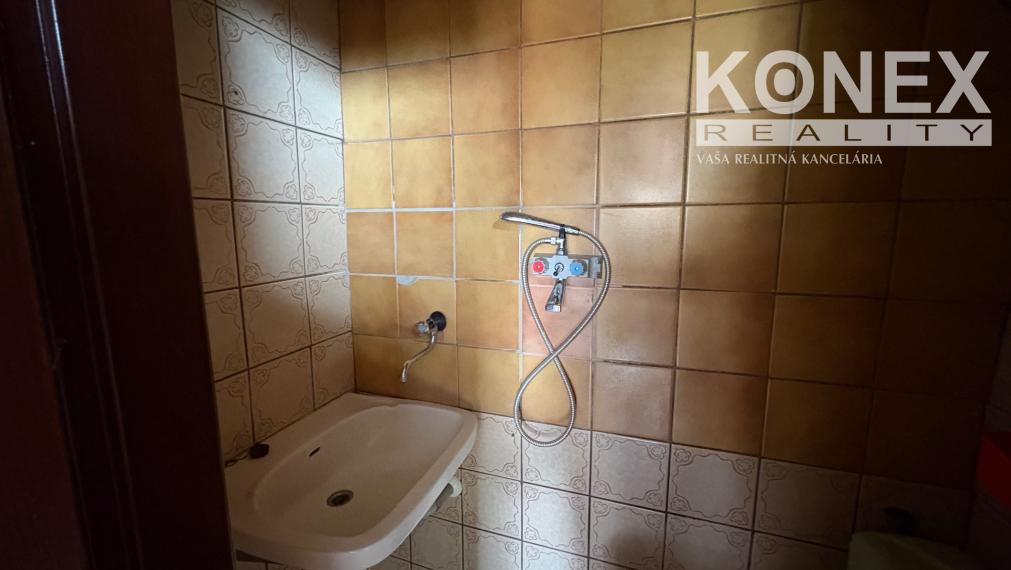 ID-3685 NA PREDAJ Rekreačná chatka KLOKOČOV - BOGDANKY