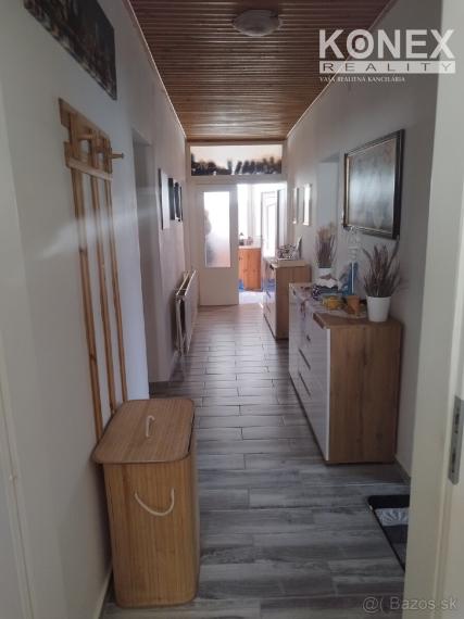 ID-3689 PEKNÝ RODINNÝ DOM – Medzilaborce