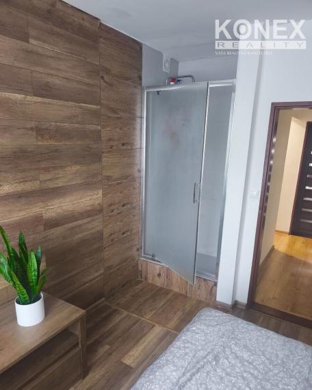 ID-3703 PRIESTRANNÝ 4-izbový byt (104 m2) MICHALOVCE