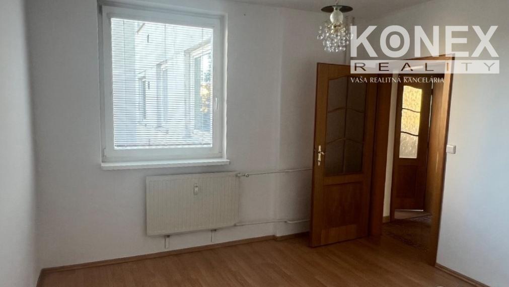 ID-3706 NA PREDAJ – 3-izbový byt Michalovce – ul. HOLLÉHO