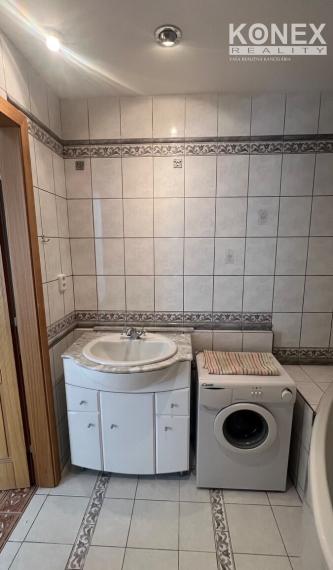 ID-3706 NA PREDAJ – 3-izbový byt Michalovce – ul. HOLLÉHO