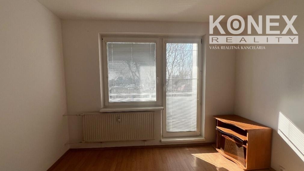 ID-3706 NA PREDAJ – 3-izbový byt Michalovce – ul. HOLLÉHO