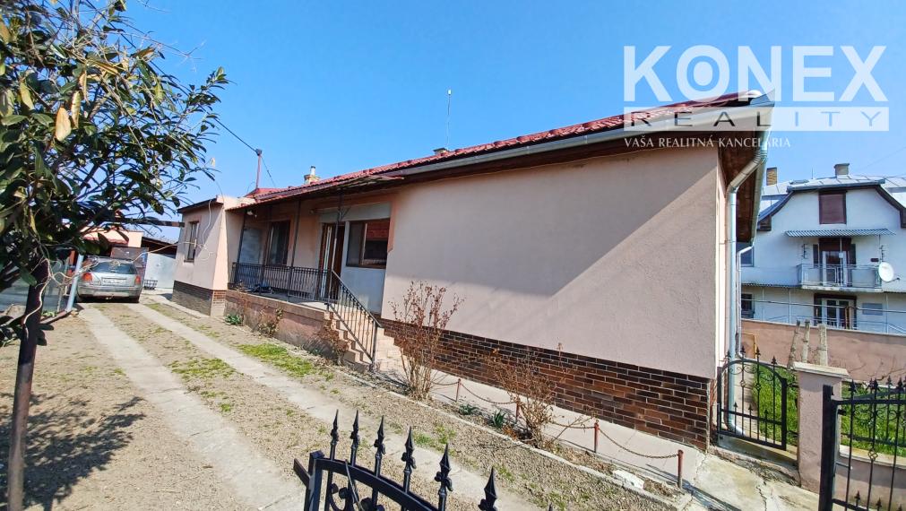 ID-9970 Pekný rodinný dom v obci Somotor – Véč – NA PREDAJ