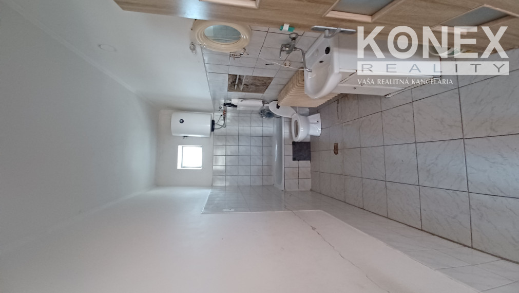 ID-9970 Pekný rodinný dom v obci Somotor – Véč – NA PREDAJ