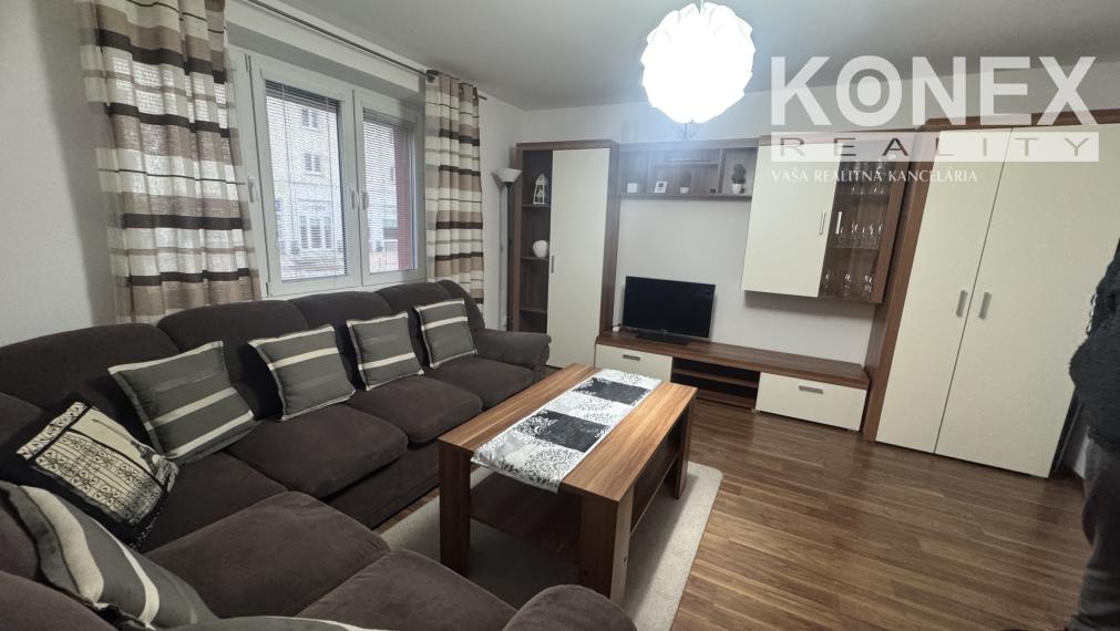 ID-3712 NA PREDAJ 2-izbový byt – Námestie osloboditeľov Michalovce