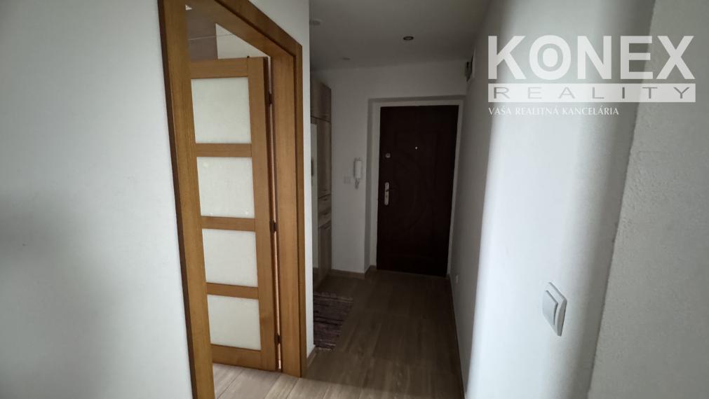 ID-3712 NA PREDAJ 2-izbový byt – Námestie osloboditeľov Michalovce