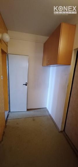 ID-3721 NA PREDAJ – GARSÓNKA – HUMENNÉ