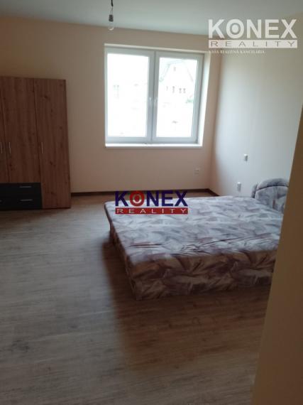 ID-3725 SUPER NOVINKA Rodinný dom v obci Čečehov!