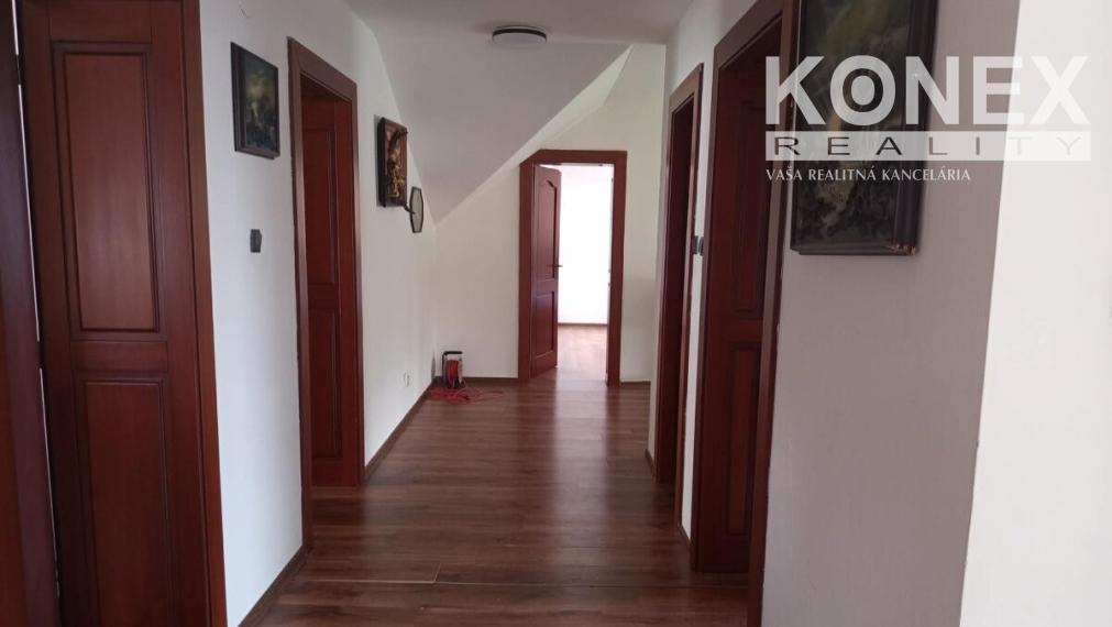 ID-3777 NA PREDAJ –  dvojpodlažný rodinný dom Soľ