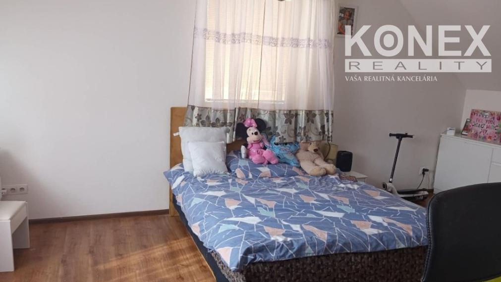 ID-3777 NA PREDAJ –  dvojpodlažný rodinný dom Soľ