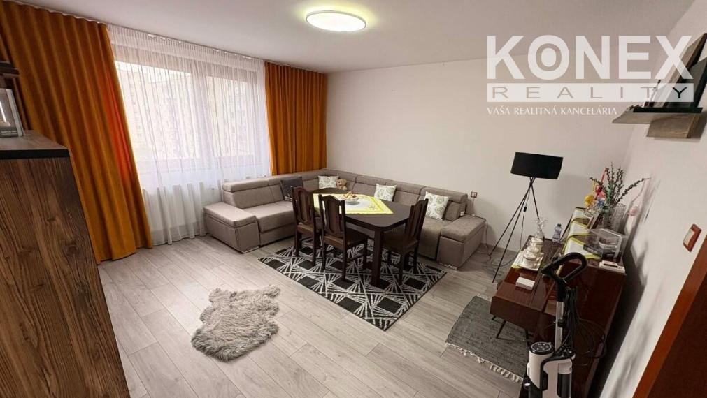 ID-3788 Zrekonštruovaný 3-izbový byt SNINA – Komenského ul.