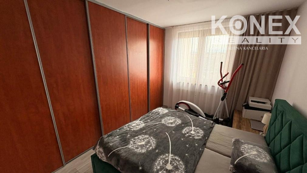 ID-3788 Zrekonštruovaný 3-izbový byt SNINA – Komenského ul.