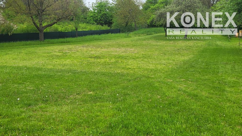 ID-3793 POZEMOK na výstavbu – JASTRABIE nad TOPĽOU