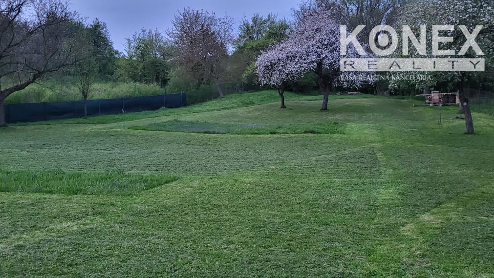 ID-3793 POZEMOK na výstavbu – JASTRABIE nad TOPĽOU