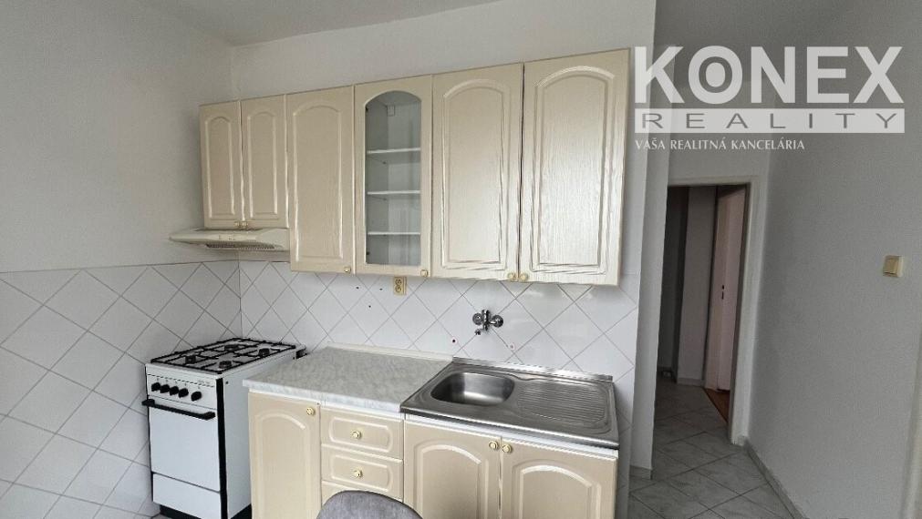 ID-3794 NA PREDAJ – 2-izbový byt Michalovce – CENTRUM MESTA