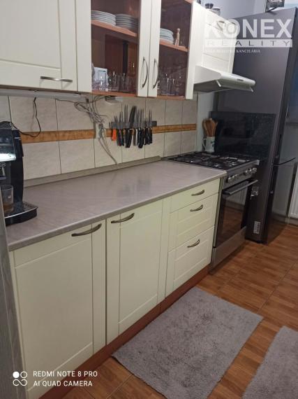 ID-3802 NA PREDAJ 3-izbový byt PODHOROĎ + garáž a záhradka