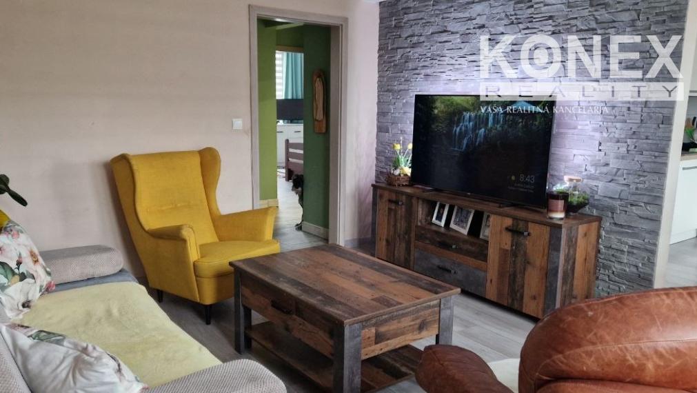 ID-3820 Priestranný 4-izbový byt na Námestí - Vranov nad Topľou