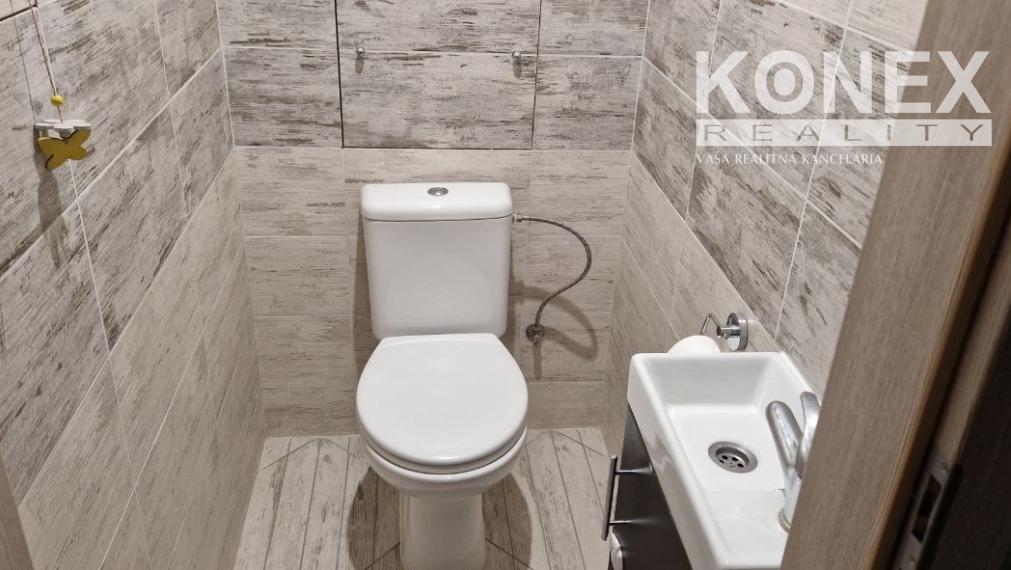 ID-3820 Priestranný 4-izbový byt na Námestí - Vranov nad Topľou