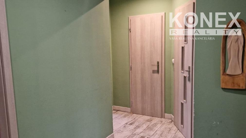 ID-3820 Priestranný 4-izbový byt na Námestí - Vranov nad Topľou