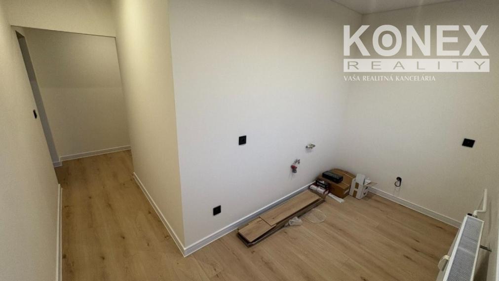 ID-3823 Zrekonštruovaný 2-izbový byt MICHALOVCE - Juh